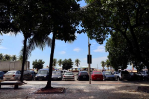 Studio na Avenida Atlantica de frente para a praia de Copacabana!